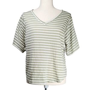 BOUTIQUE Brand V Neck T Shirt Short Sleeves Tee Striped Seams Green White Size S